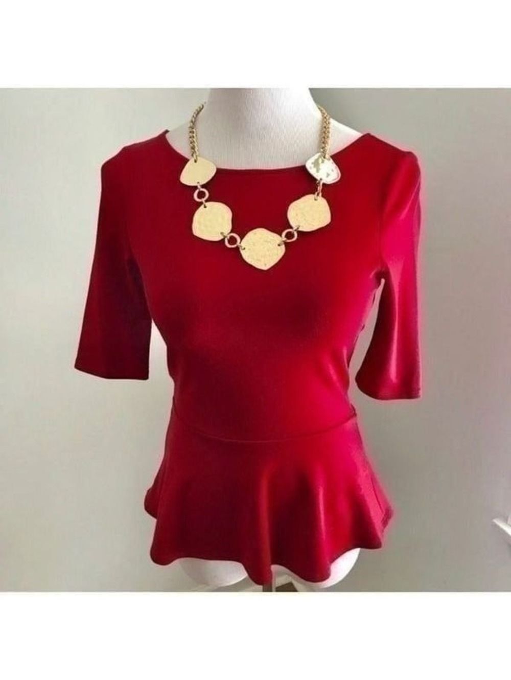 Casual Couture By Green Envelope Top XS